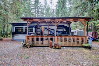 245 Schinn Canyon Ct, Deming, WA 98244