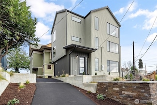 1136 31st Ave S, Seattle, WA 98144