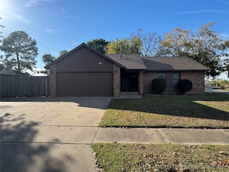 14518 S Maple Ave, Glenpool, OK 74033