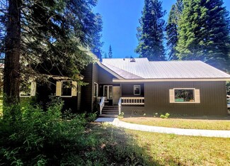 11765 Silver Fir Dr, Truckee, CA 96161