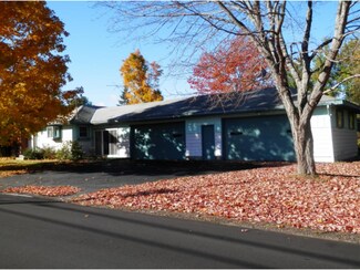 208 School St, Tilton, NH 03276