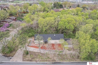 11339 Old Maple Rd, Omaha, NE 68164