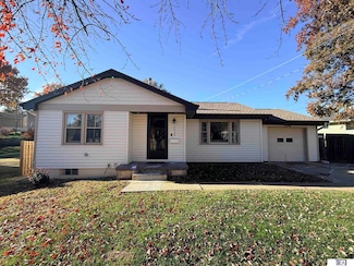 2914 Westgate Rd, Omaha, NE 68124