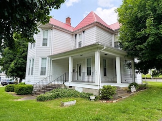 636 Lebanon Ave, Campbellsville, KY 42718