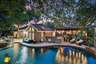 104 Fenway Ct, Lakeway, TX 78734