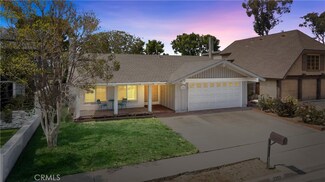 2282 Apple Tree Dr, Tustin, CA 92780