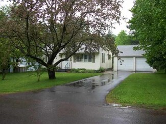 811 25th St, Cloquet, MN 55720