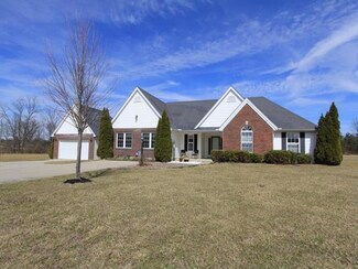 8812 Arrowcreek Dr, Oregonia, OH 45054