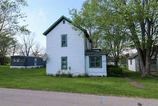 1008 W Elm St, Hartford City, IN 47348