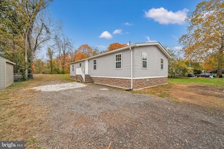 1111 Riverside Dr, Pottstown, PA 19465