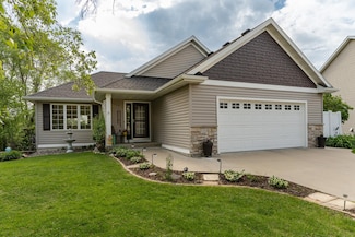 1313 Century Point Ln NE, Rochester, MN 55906