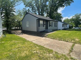 228 Cameron Rd Unit 1, Saint Louis, MO 63137