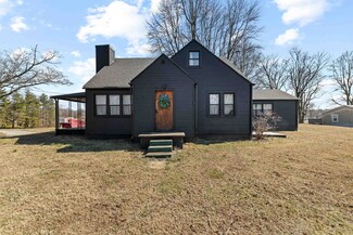 3822 Thruston Dermont Rd, Owensboro, KY 42303