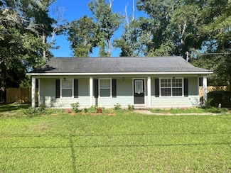 154 Tafflinger Rd, Crawfordville, FL 32327