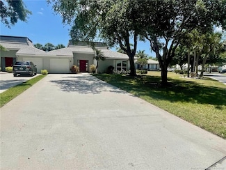 2643 SW Westlake Cir, Palm City, FL 34990