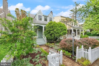 4339 Brandywine St NW, Washington, DC 20016