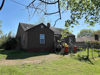 604 E Church St, Morrilton, AR 72110