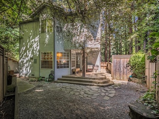 110 Azalea Way, Ben Lomond, CA 95005