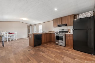 720 4th St Unit 27, Colorado Springs, CO 80907