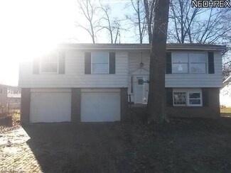 1937 Arthur Dr NW, Warren, OH 44485