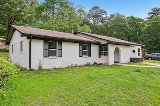 2744 Preston Dr, Decatur, GA 30034