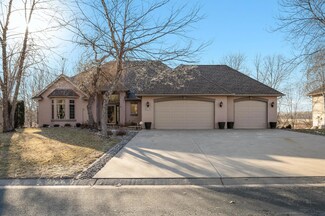 6739 Timberwolf Trail, Hugo, MN 55038