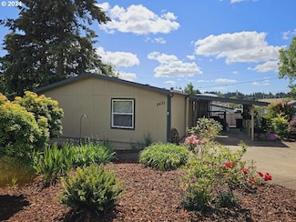 8431 SE Heritage Ct, Clackamas, OR 97015