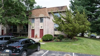 318-B Saybrook Ln Unit 10-B, Wallingford, PA 19086