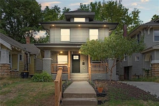 3823 College Ave, Kansas City, MO 64128