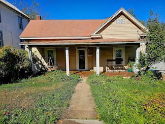 710 Elm Ave SE, Roanoke, VA 24013