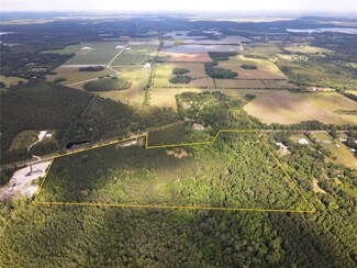 2102 NE County Road 1469, Hawthorne, FL 32640
