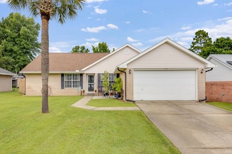 710 Majestic Prince Ct, Crestview, FL 32539