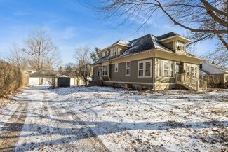 1730 Muscatine Ave, Iowa City, IA 52240