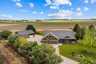 19254 Quarter Mile Ln, Caldwell, ID 83607