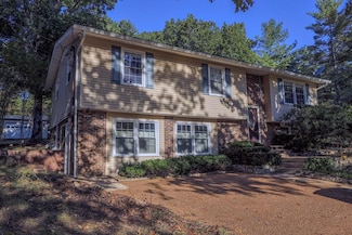 122 Dylark Dr, Waverly, TN 37185