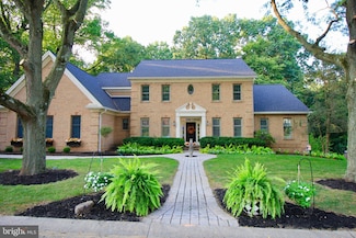 878 Appenzell Dr, Hummelstown, PA 17036