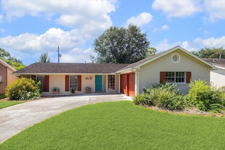 9407 Meadowbriar Ln, Houston, TX 77063