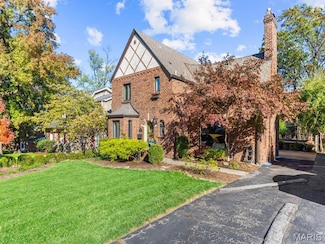 546 Donne Ave, Saint Louis, MO 63130