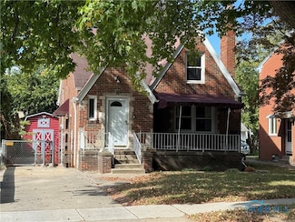 3115 Drummond Rd, Toledo, OH 43606