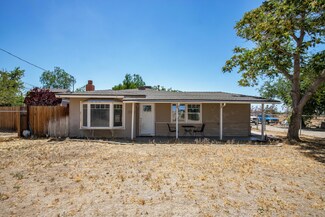 35715 80th St E Unit E, Littlerock, CA 93543