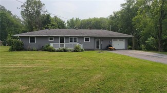 3214 Cottle Rd, Weedsport, NY 13166