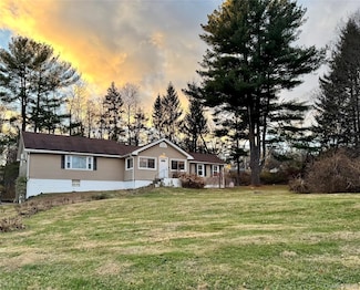 87 On the Green, Verbank, NY 12585