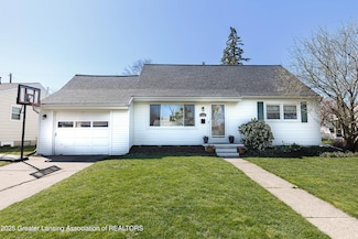 1629 W Rundle Ave, Lansing, MI 48910