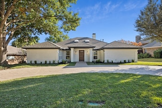 7716 Lone Moor Cir, Dallas, TX 75248