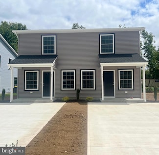 48 Meadow Wood Ln, Harrington, DE 19952