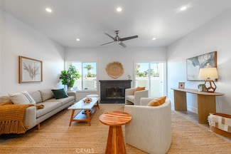 5420 Sylmar Ave Unit 202, Sherman Oaks, CA 91401