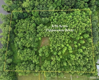1745 E 250 N, Winamac, IN 46996