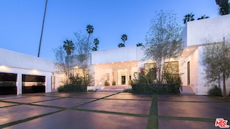 900 N Hillcrest Rd, Beverly Hills, CA 90210