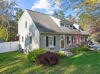 24 White Pine Ave, West Wareham, MA 02576