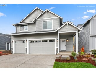173 N 7th St, Carlton, OR 97111